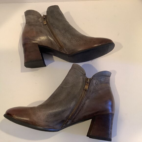 L'Artiste Spring Step Loralie Boots Womens 39 Size 8.5 Gray Brown Leather Floral - Picture 7 of 9